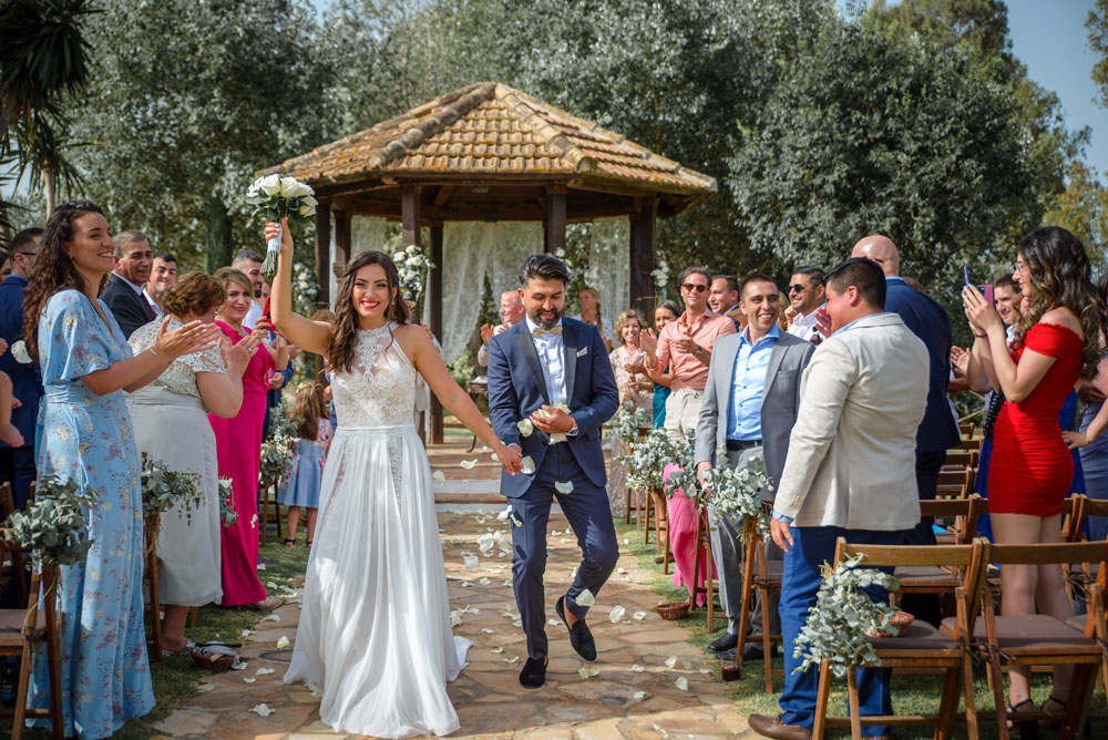 Award winning celebrant for your wedding in spain
